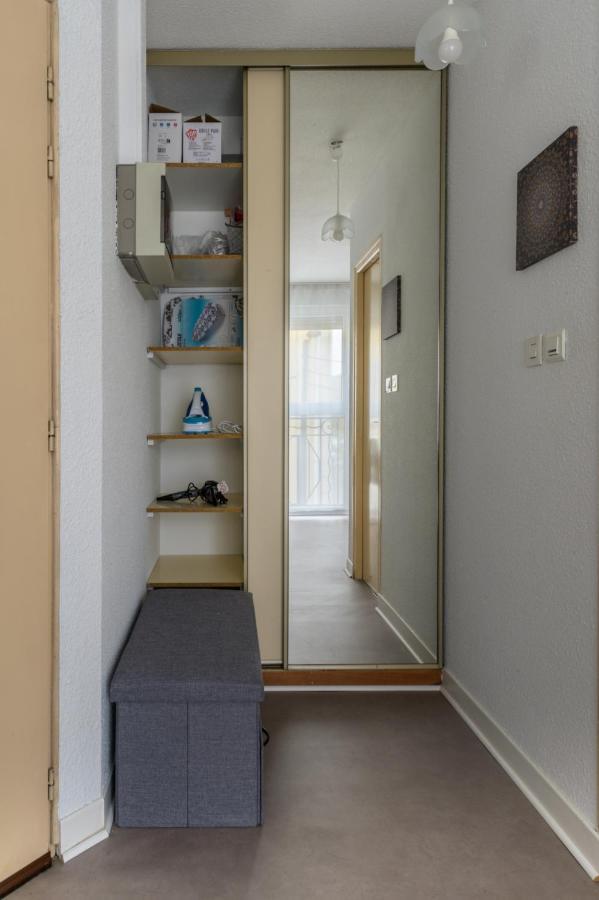 Calme, Proche Centre, Wifi. Apartament Belfort